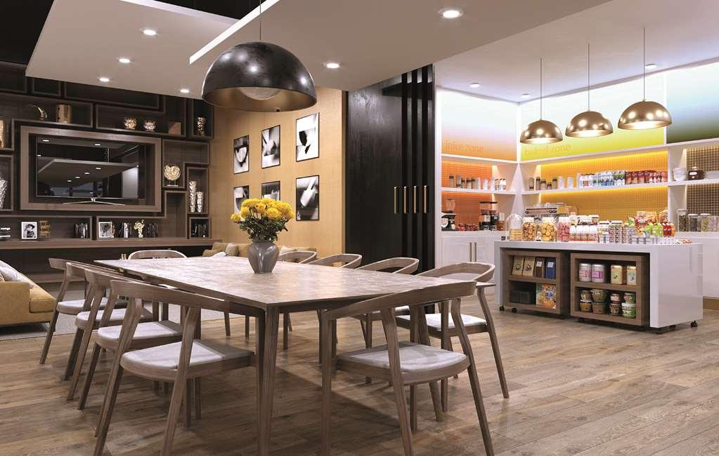 Hampton By Hilton Quito La Carolina Park Hotel Restaurante foto